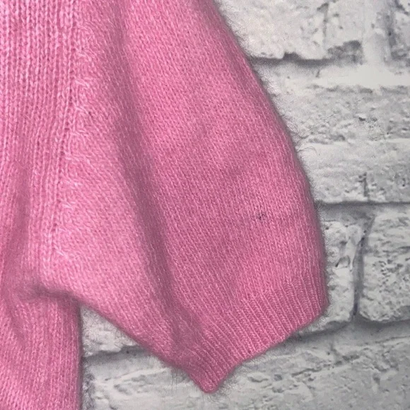 VINTAGE Bonwit Teller Barbie Pink Cropped Wool Sweater size Small - Picture 8 of 15